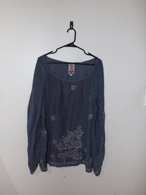 Johnny Was Blue Long Sleeve Fay Raglan Embroidered Floral Top Women’s Size Small